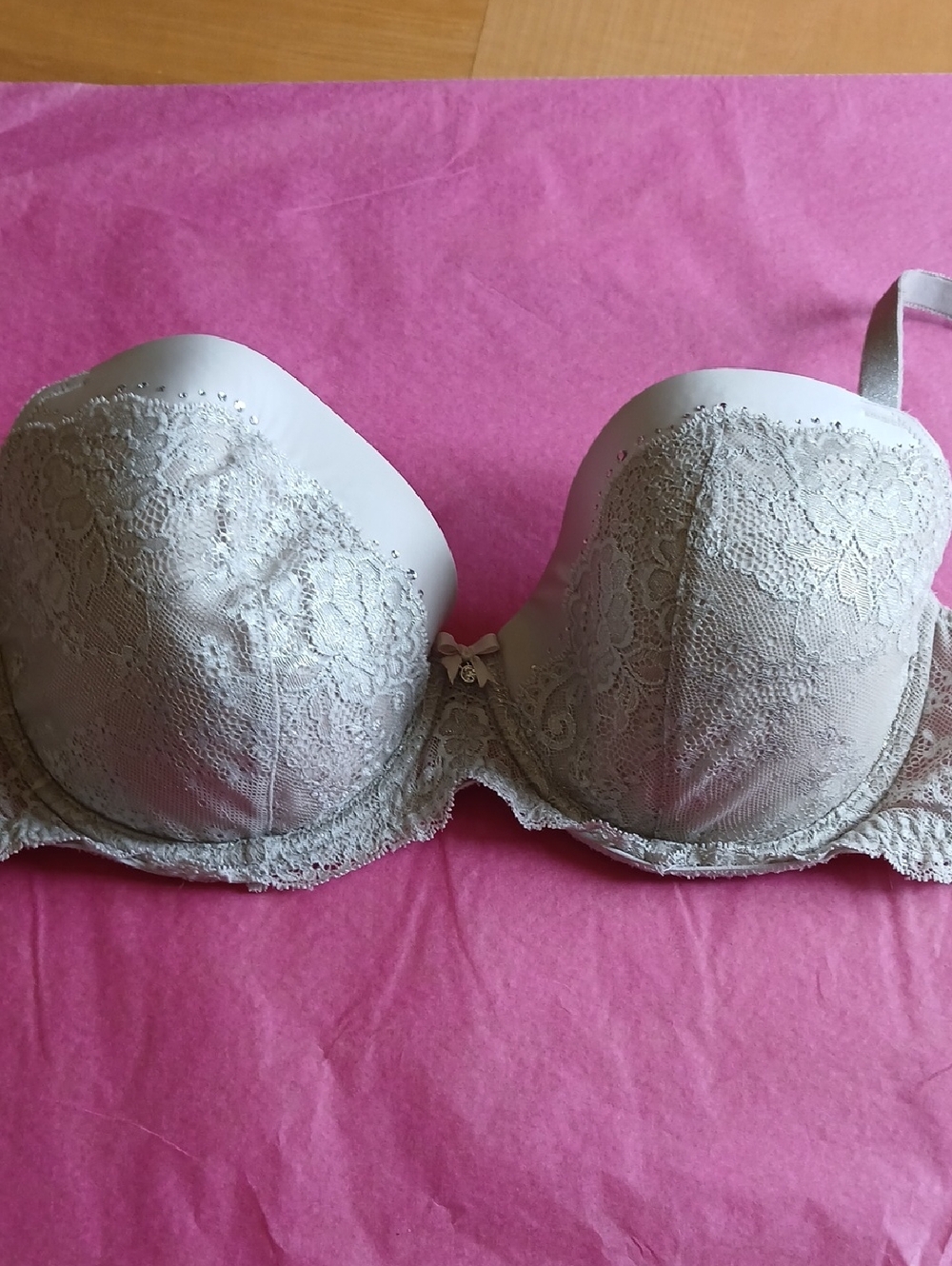 Victoria's Secret Lace Padded Strapless Bra - Cream